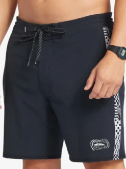 Quiksilver Mens Taped Beachshort 18" Beachshorts -Sunny Fit Wear aqybs03599 quiksilverw kvj0 frt4