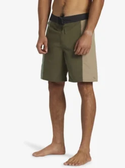Quiksilver Mens Made Better 18.5" Board Shorts -Sunny Fit Wear aqybs03621 quiksilverw cre0 frt2