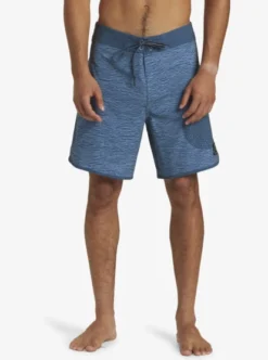 Quiksilver Mens Scallop Blank Canvas 18" Board Shorts -Sunny Fit Wear aqybs03660 quiksilverw bsl8 frt1