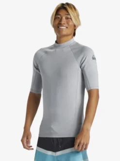Quiksilver Mens Everyday Heat Short Sleeve UPF 50 Surf T-Shirt -Sunny Fit Wear aqywr03132 quiksilverw sje0 frt2