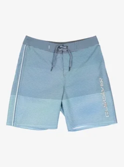 Quiksilver Boys 8-16 Surfsilk Massive 16" Board Shorts