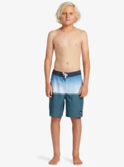 Quiksilver Boys 8-16 Everyday Division 17" Board Shorts -Sunny Fit Wear eqbbs03689 quiksilverw bmq9 frt9