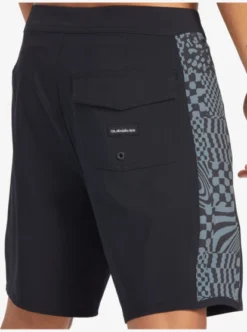 Quiksilver Mens Surfsilk Arch 18" Board Shorts 12 Quiksilver Mens Surfsilk Arch 18" Board Shorts -Sunny Fit Wear eqybs04774 quiksilverw kvj9 frt3