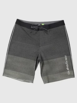 Quiksilver Mens Surfsilk Massive 20" Board Shorts