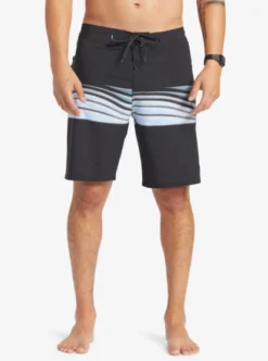 Quiksilver Mens Surfsilk Air Brush 19" Board Shorts -Sunny Fit Wear eqybs04785 quiksilverw kvj9 frt1
