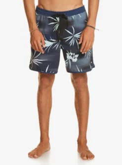 Quiksilver Mens Surfsilk Scallop Volley 17" Swim Shorts -Sunny Fit Wear eqyjv04051 quiksilverw bym8 frt1