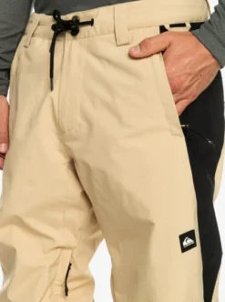 Quiksilver Mens Snow Down Technical Snow Pants 9 Quiksilver Mens Snow Down Technical Snow Pants -Sunny Fit Wear eqytp03198 quiksilverw tgw0 frt3